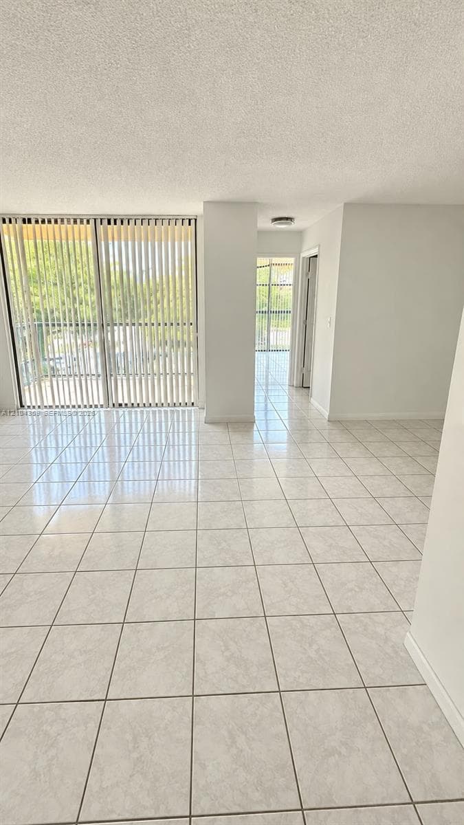 INTERNATIONAL PARK CONDO · #303-4 in Miami - Photo 10