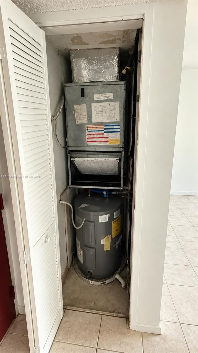 INTERNATIONAL PARK CONDO · #303-4 in Miami - Photo 29