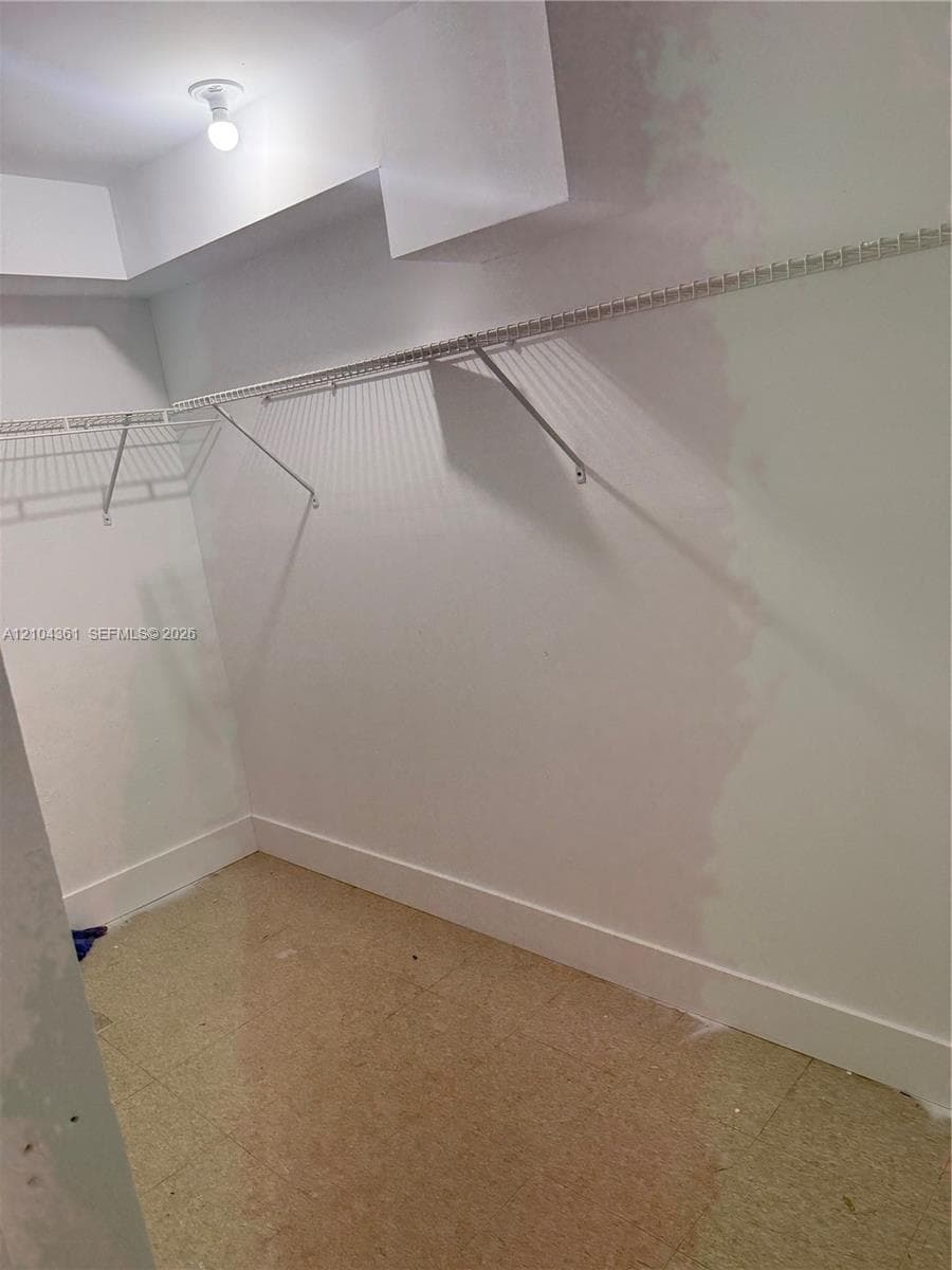 6473 SW 25th St photo 16