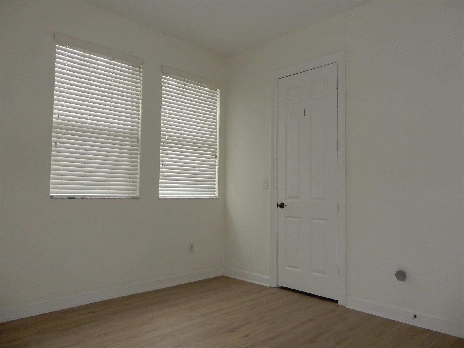 Guest Bedroom #1