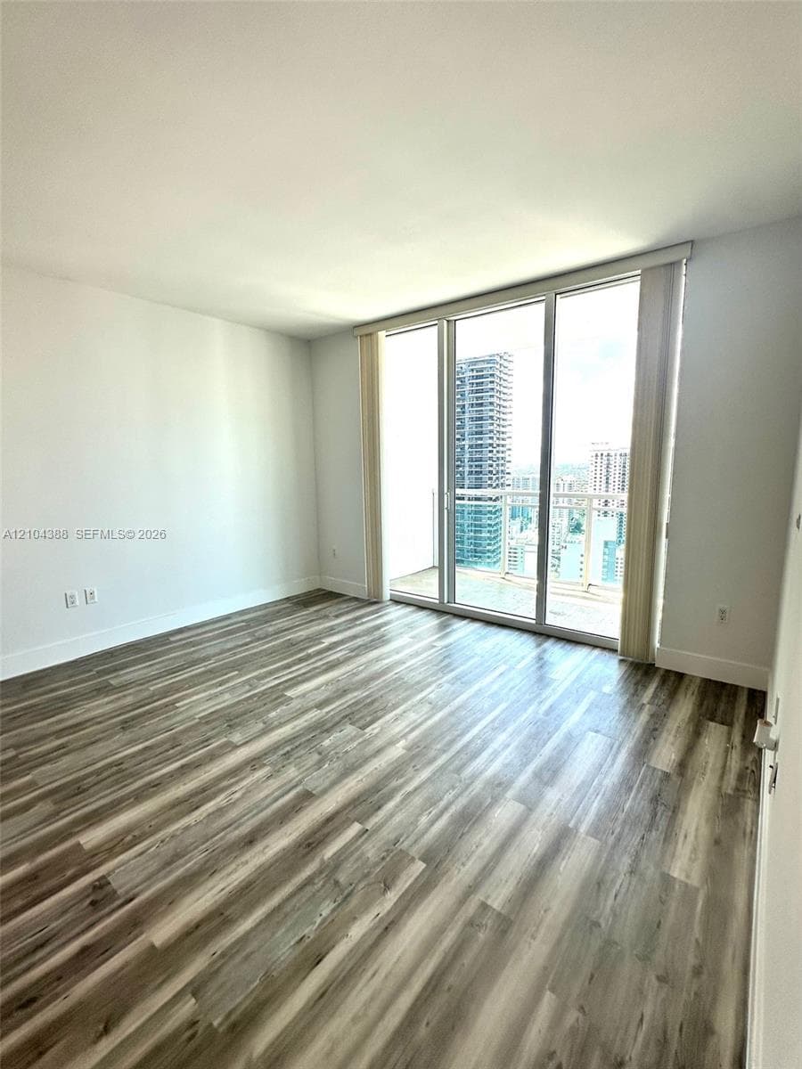 The Plaza on Brickell West · #3403 in Miami - Photo 9