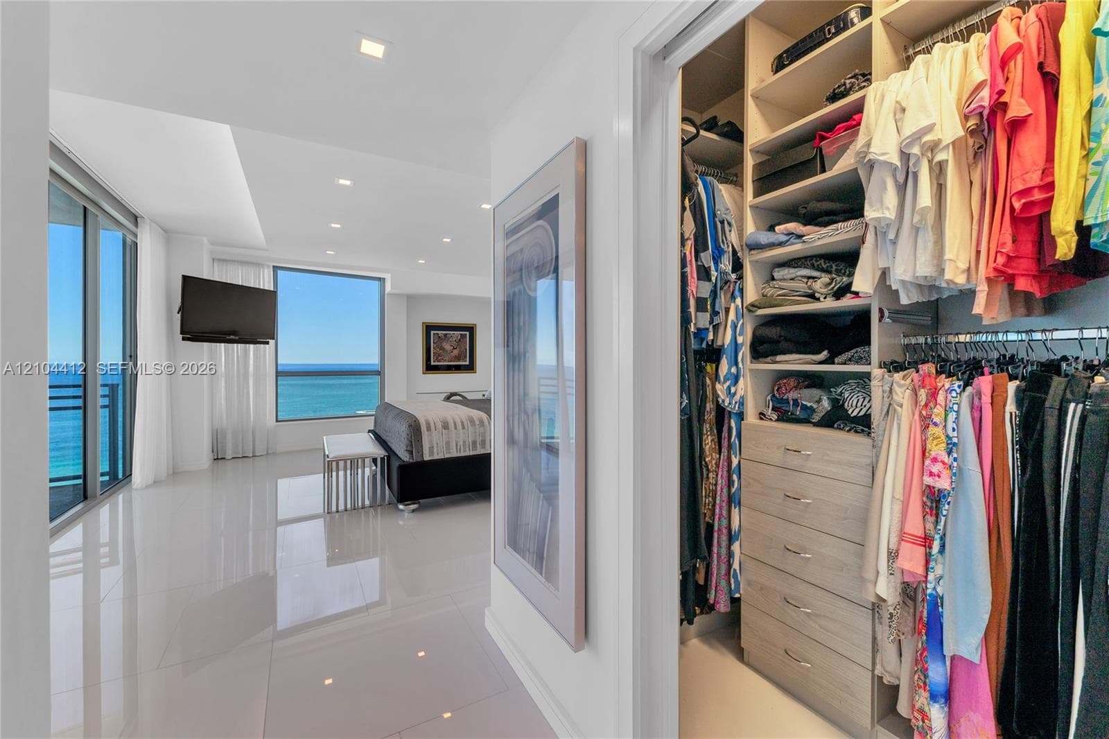 TWO MASTER BEDROOM WALK-IN CLOSETS