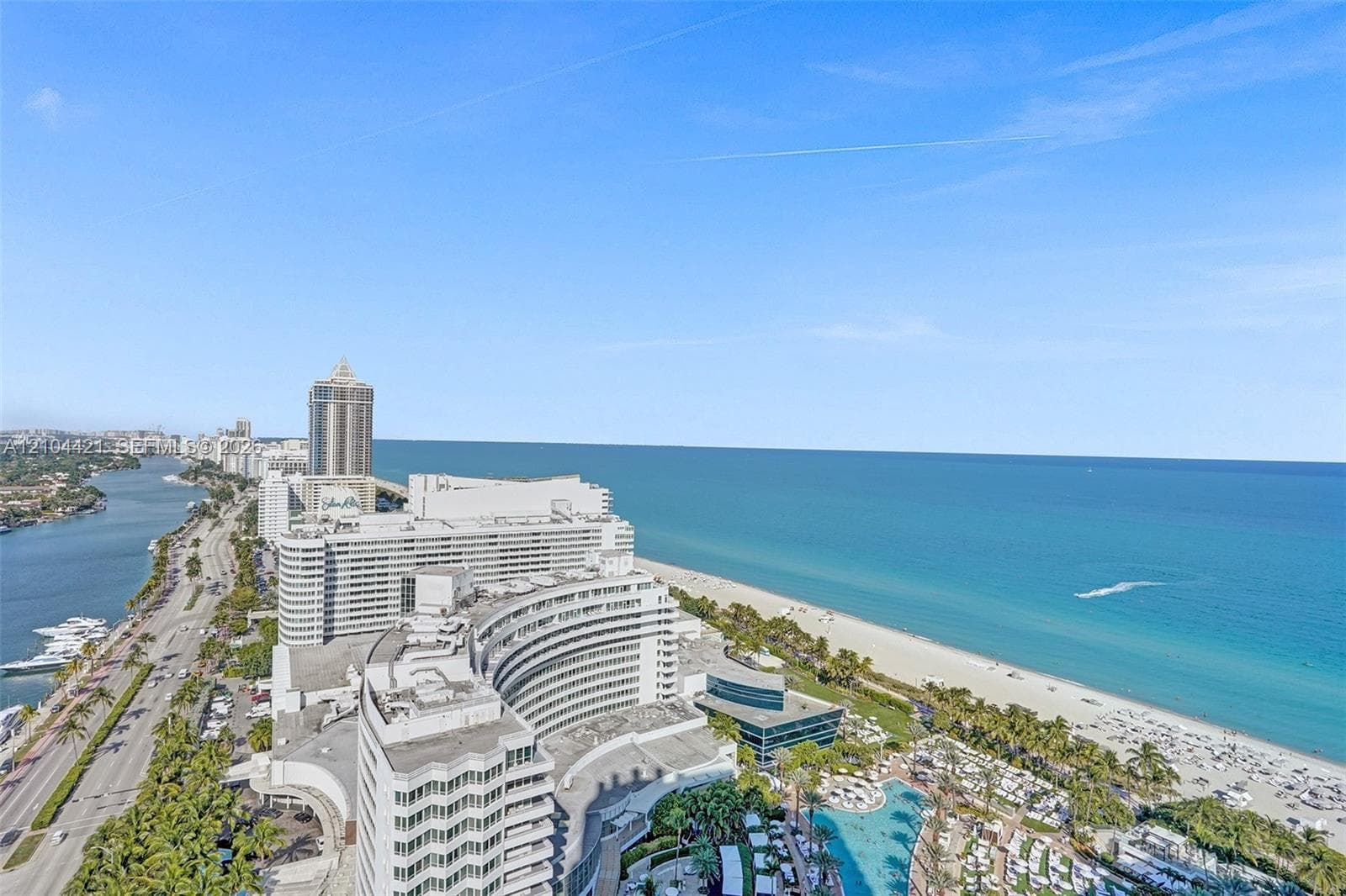 Fontainebleau Tresor · #2915 in Miami Beach - Photo 46