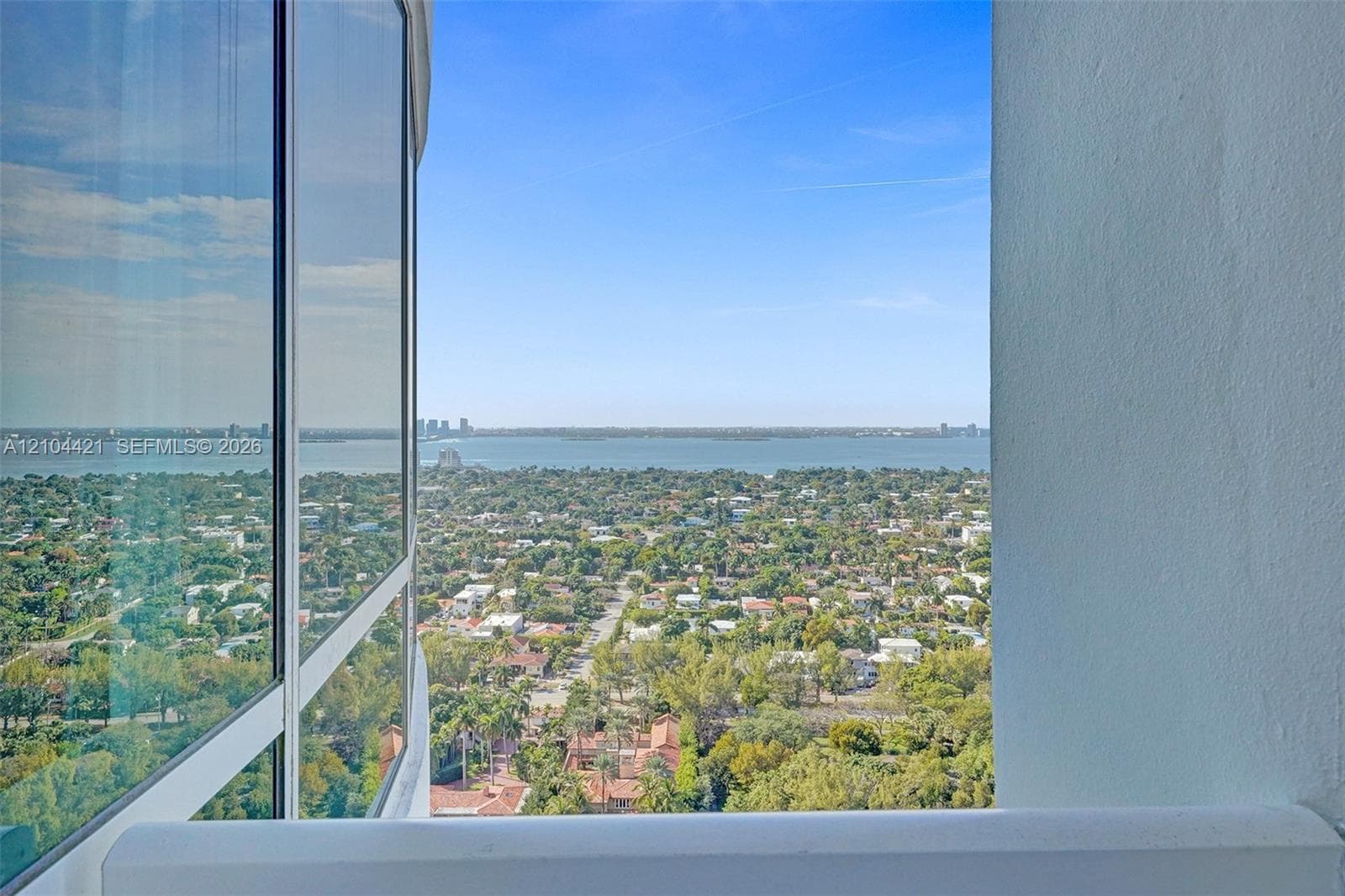 Fontainebleau Tresor · #2915 in Miami Beach - Photo 43