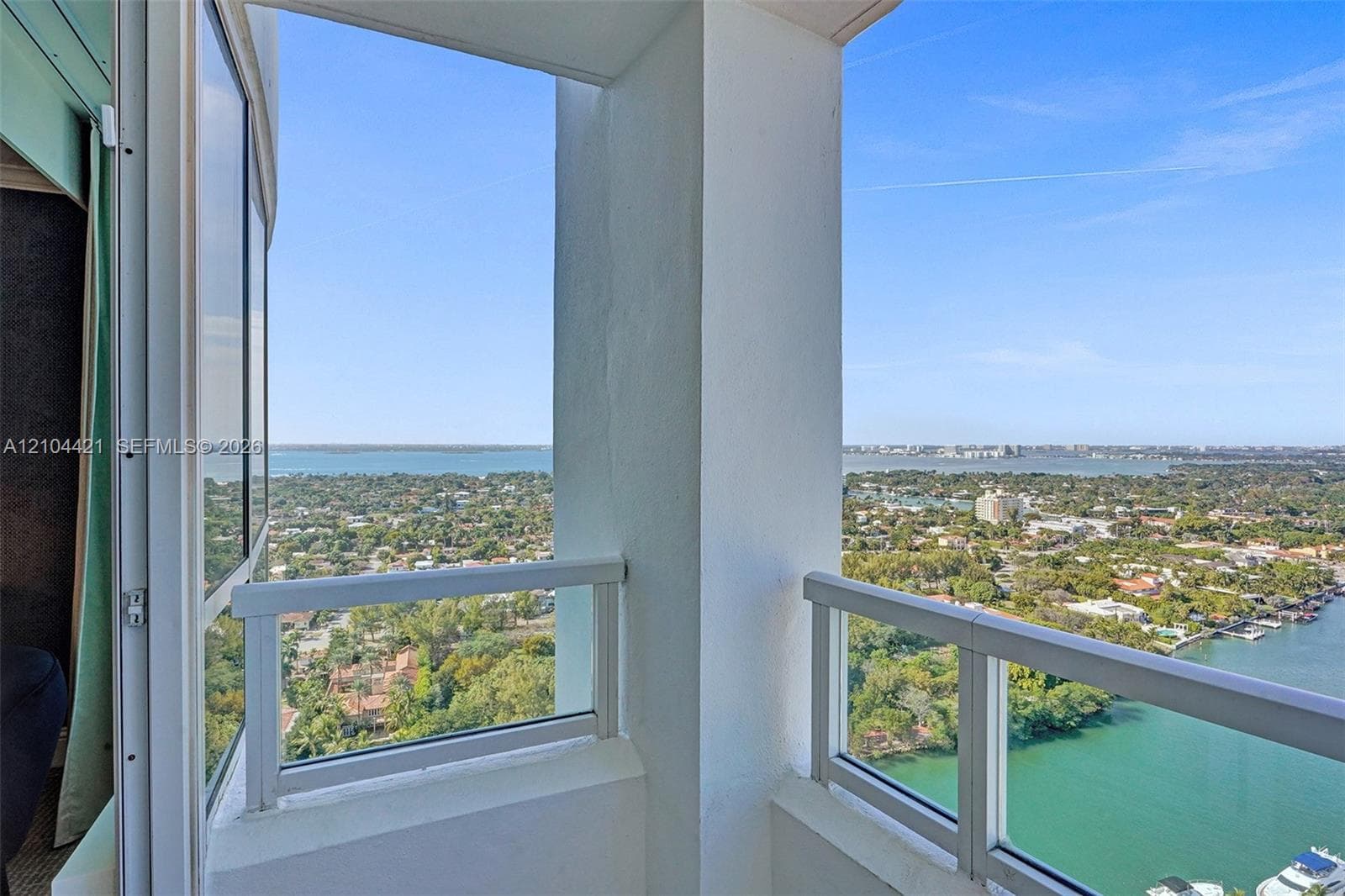 Fontainebleau Tresor · #2915 in Miami Beach - Photo 3