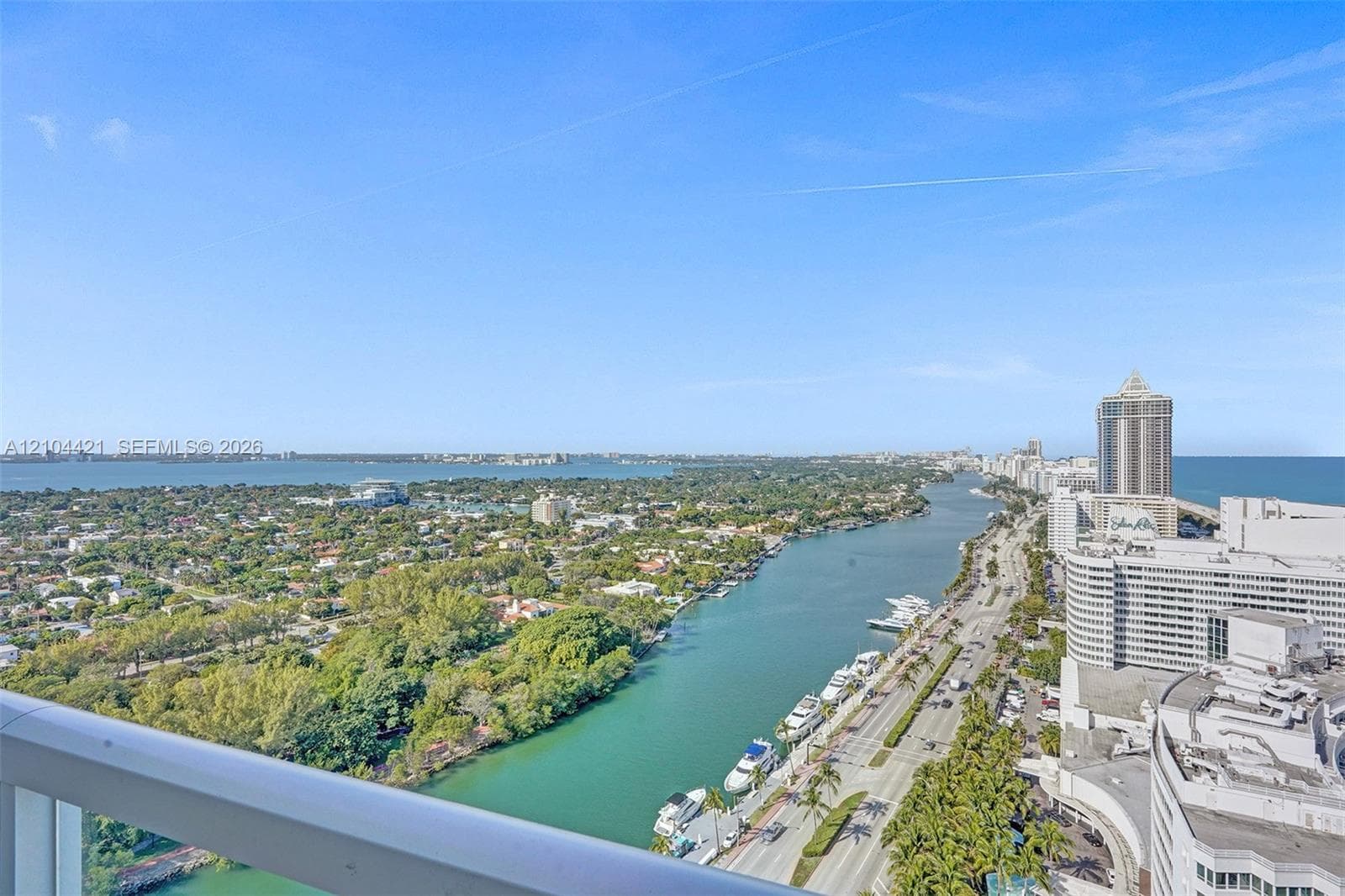 Fontainebleau Tresor · #2915 in Miami Beach - Photo 45