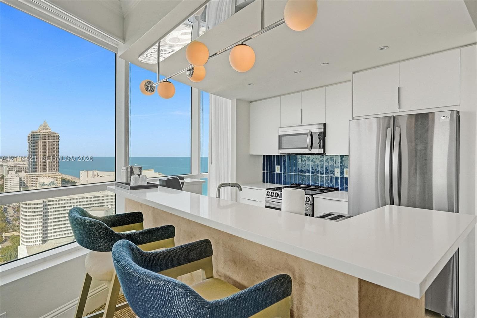 Fontainebleau Tresor · #2915 in Miami Beach - Photo 15