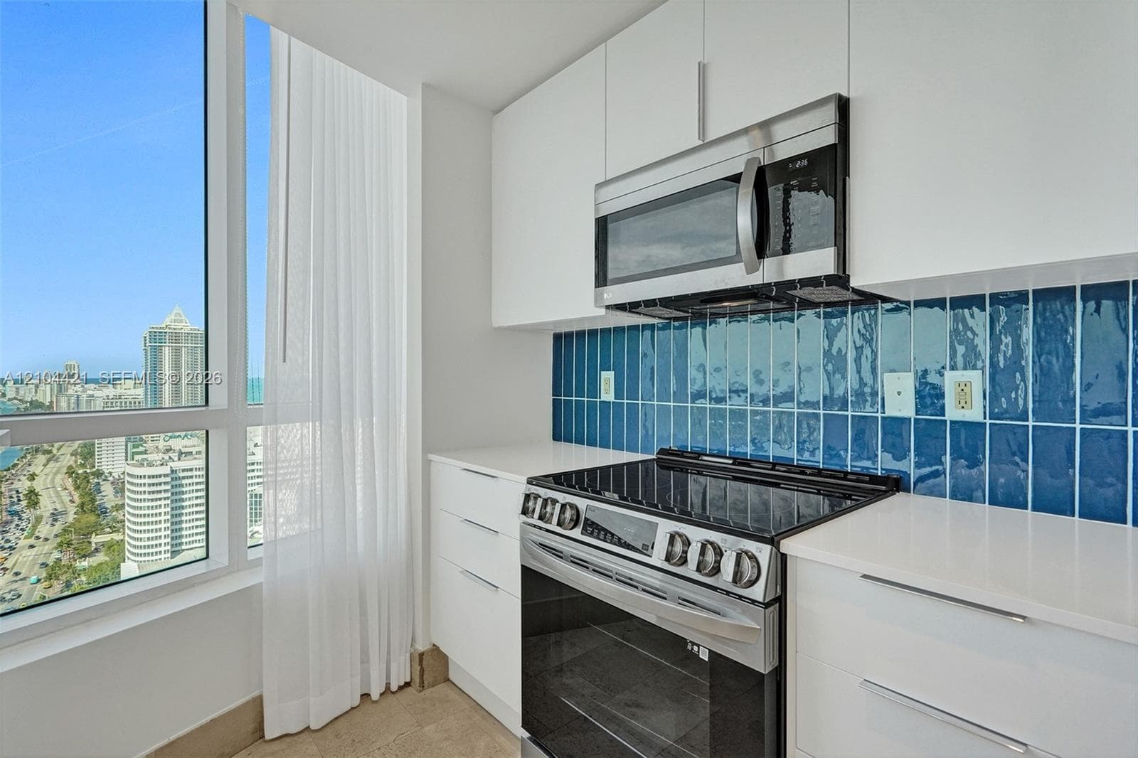 Fontainebleau Tresor · #2915 in Miami Beach - Photo 19