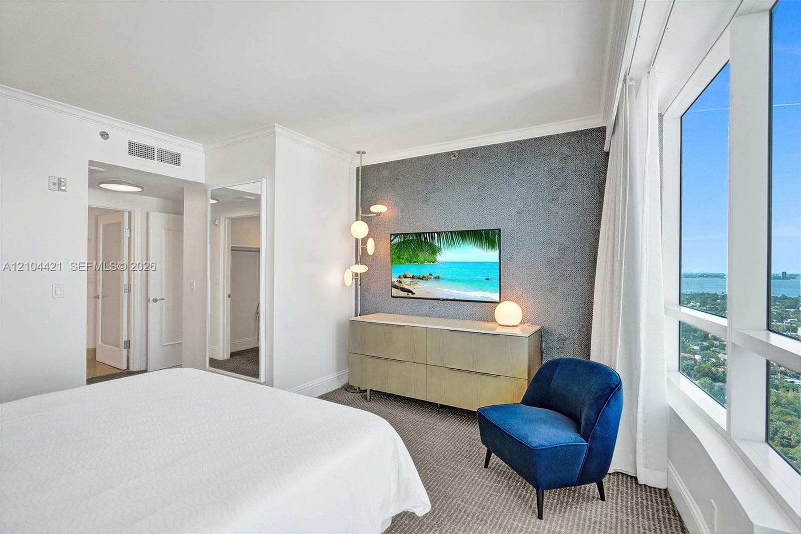 Fontainebleau Tresor · #2915 in Miami Beach - Photo 29