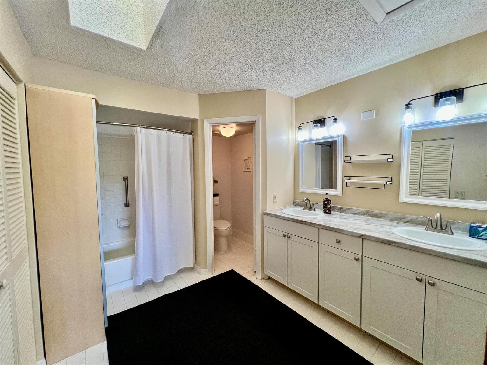 Ma Bathroom with new vanity