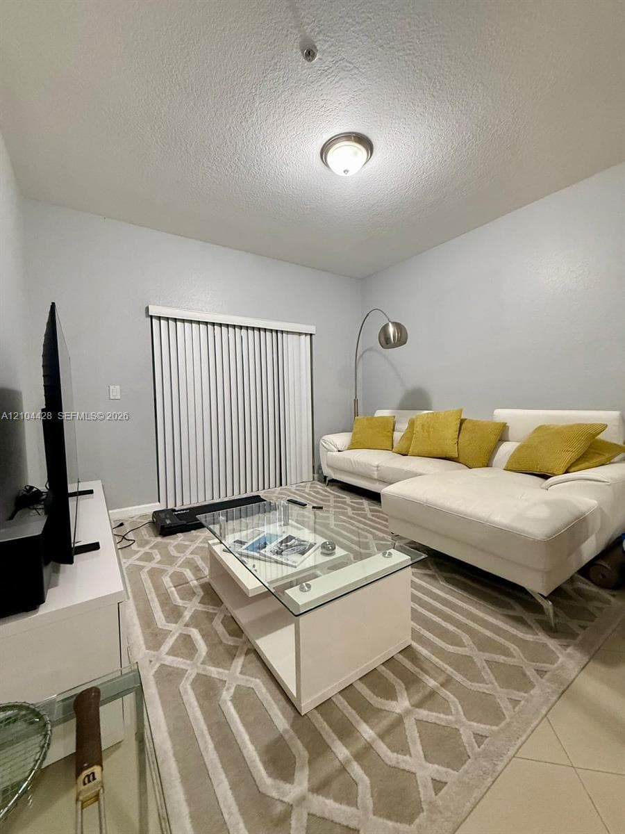 Las Brisas At Doral · #101 in Doral - Photo 6