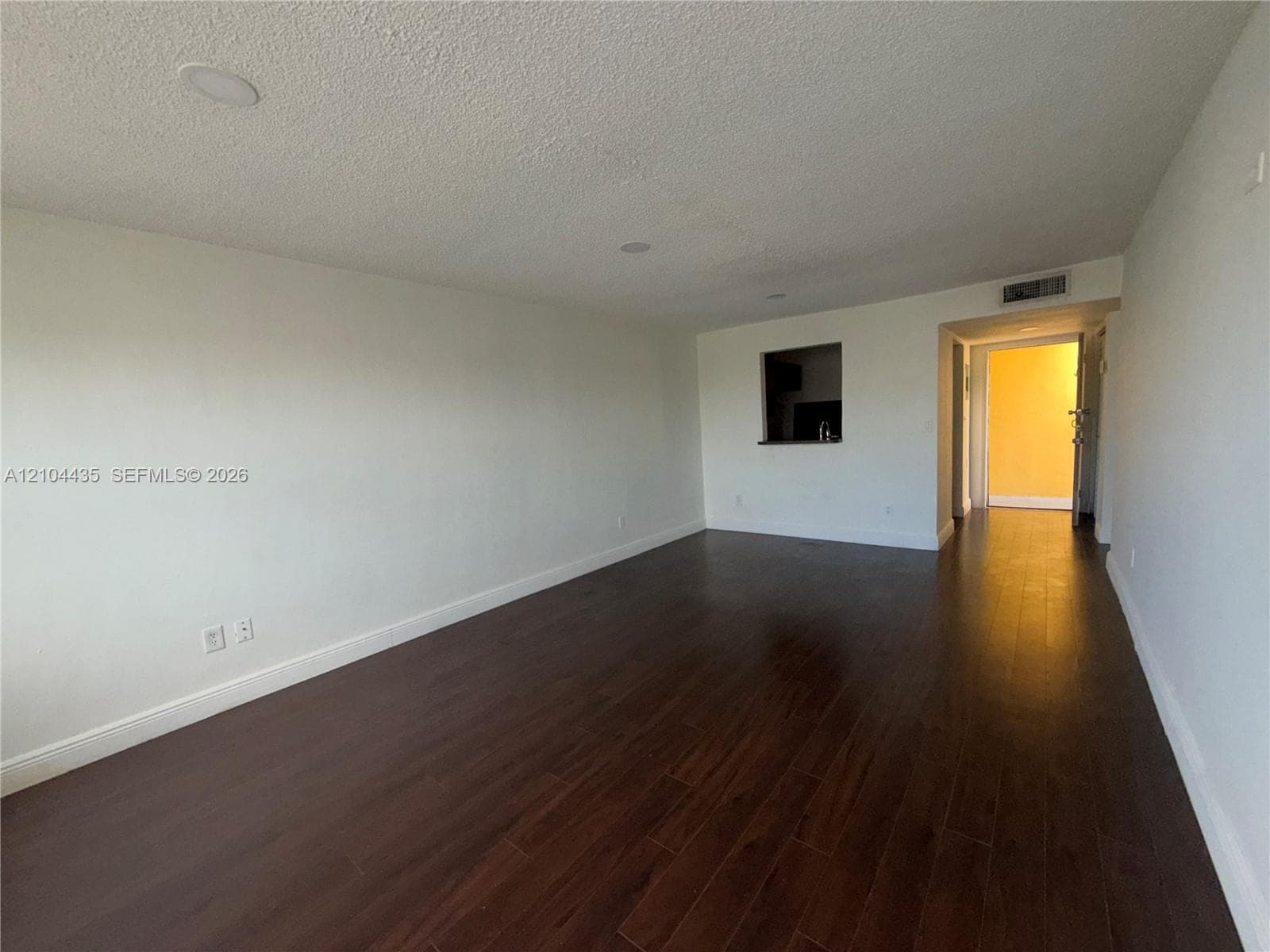 GRIFFING CONDO · #404 in North Miami - Photo 3