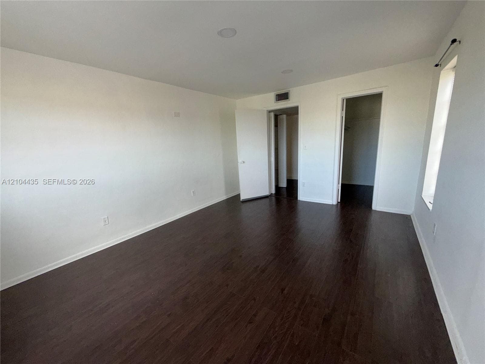 GRIFFING CONDO · #404 in North Miami - Photo 8
