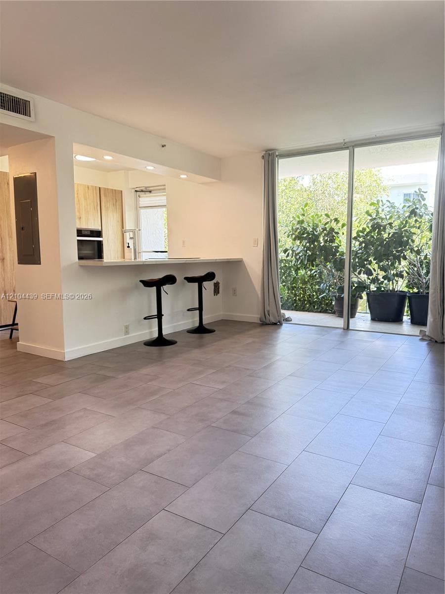 NIRVANA CONDO NO FOUR CON · #D309 in Miami - Photo 2
