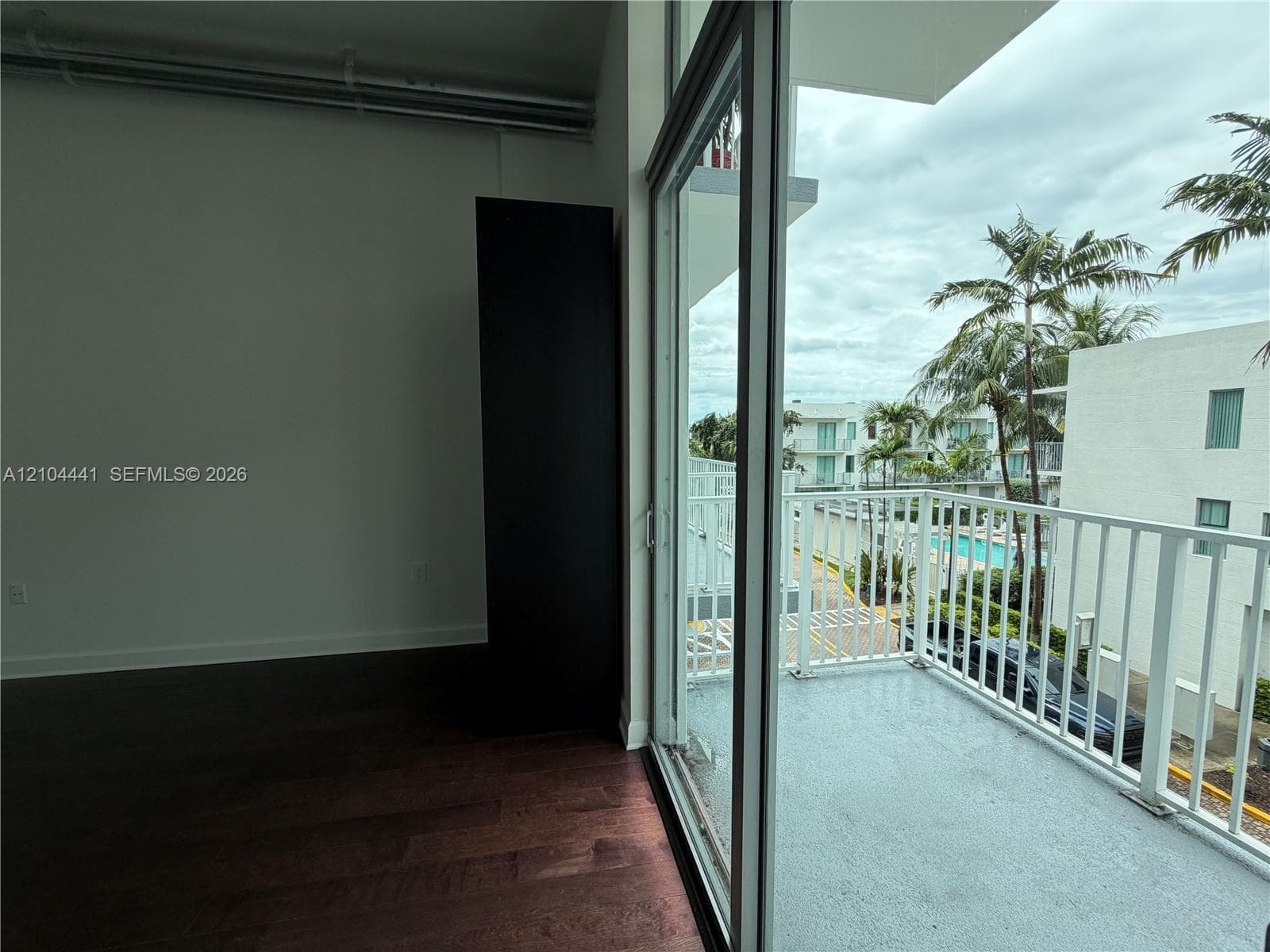 LOFTS AT HOLLYWOOD STATIO · #320 in Hollywood - Photo 13