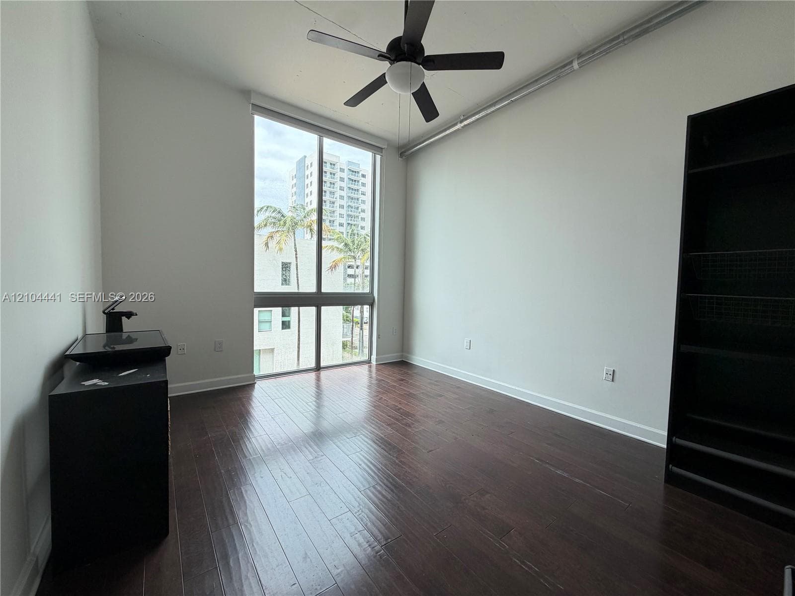 LOFTS AT HOLLYWOOD STATIO · #320 in Hollywood - Photo 9