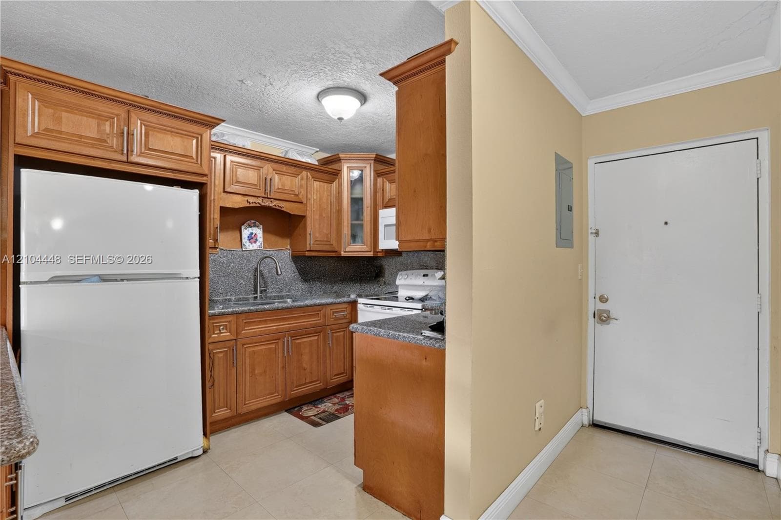 UNIVERSITY TRAIL CONDO · #202 in Miami - Photo 8