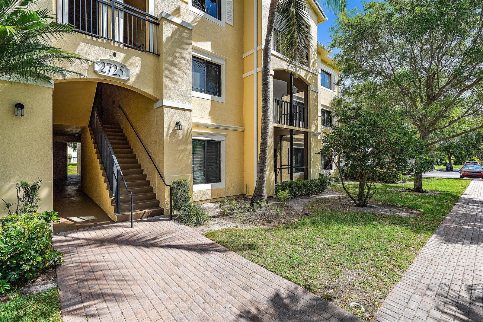 001-2725AnzioCt205-PalmBeachGardens-FL-s