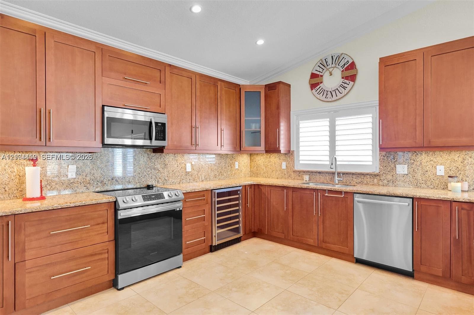 226 Normandy Dr photo 30