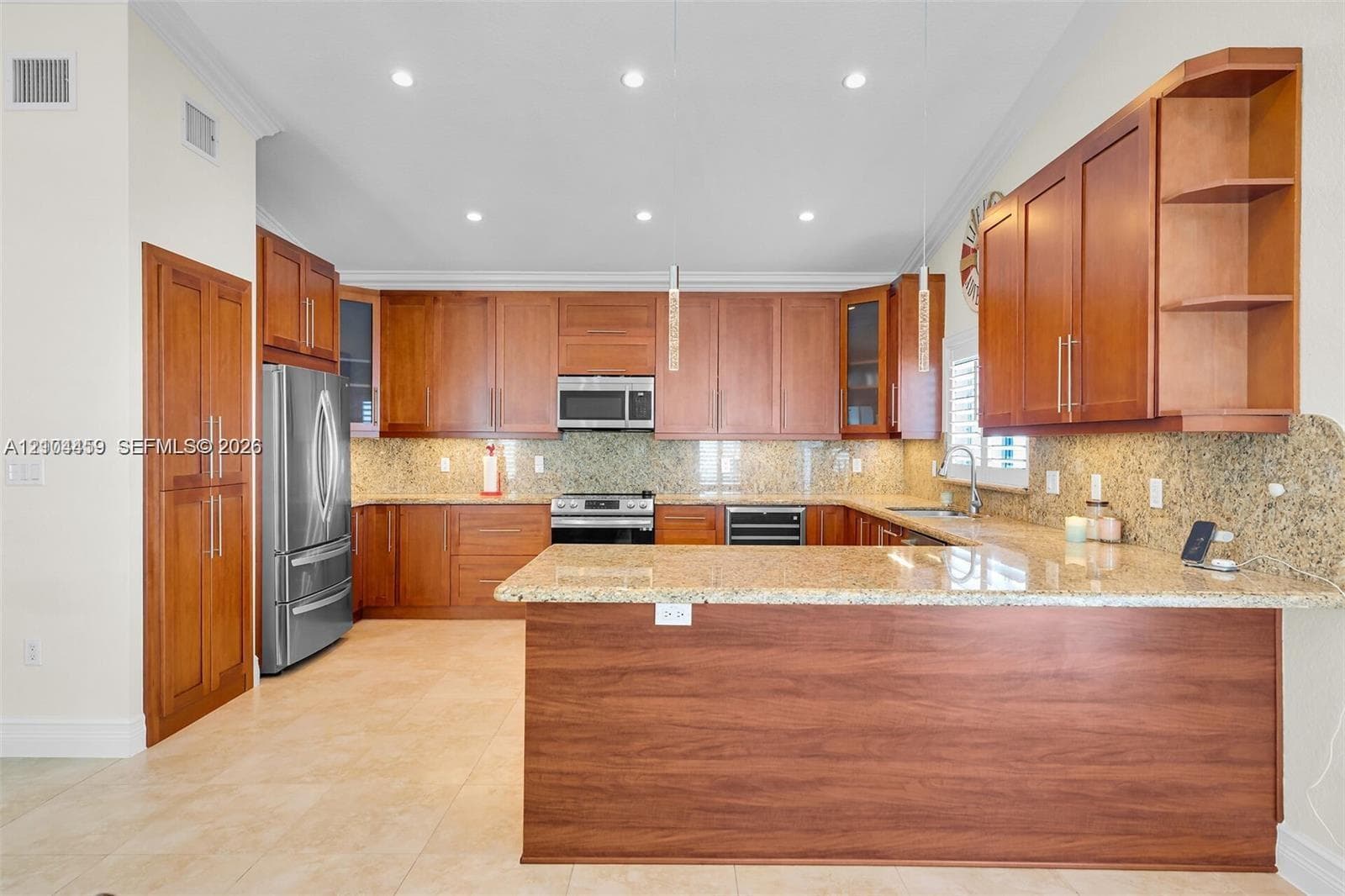 226 Normandy Dr photo 29