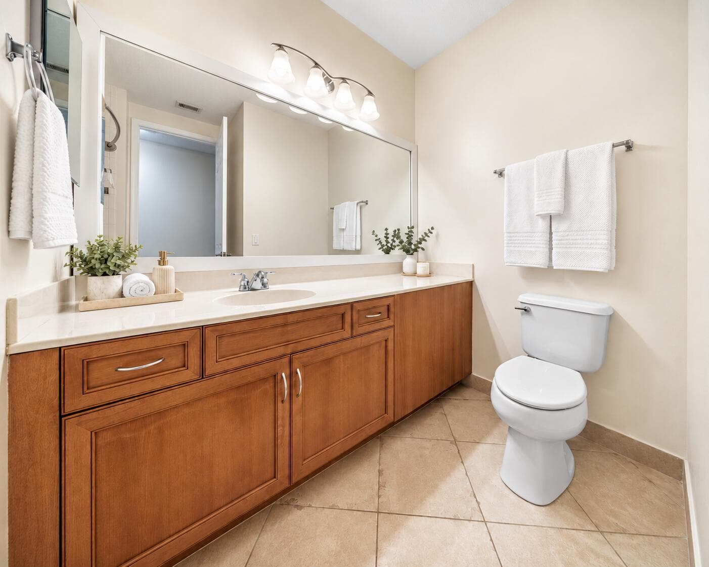 Guest Bath 2