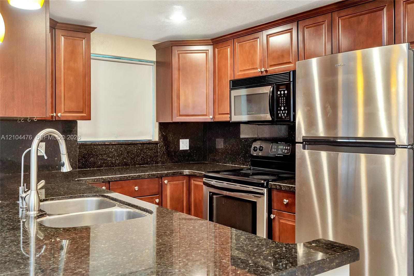 VILLAGE TOWNHOUSE-POMPANO · #403 in Pompano Beach - Photo 12