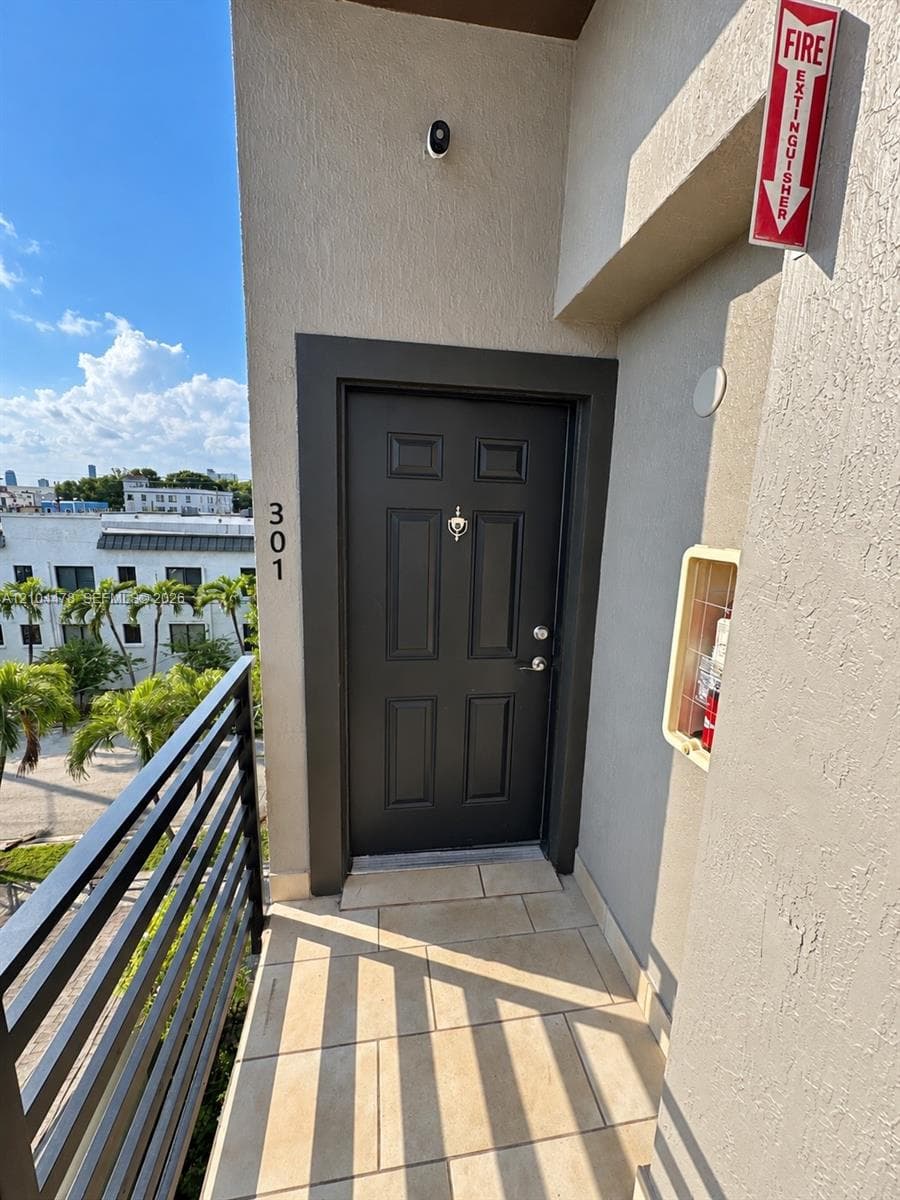 LAWRENCE ESTATE LAND CO · #301 in Miami - Photo 4
