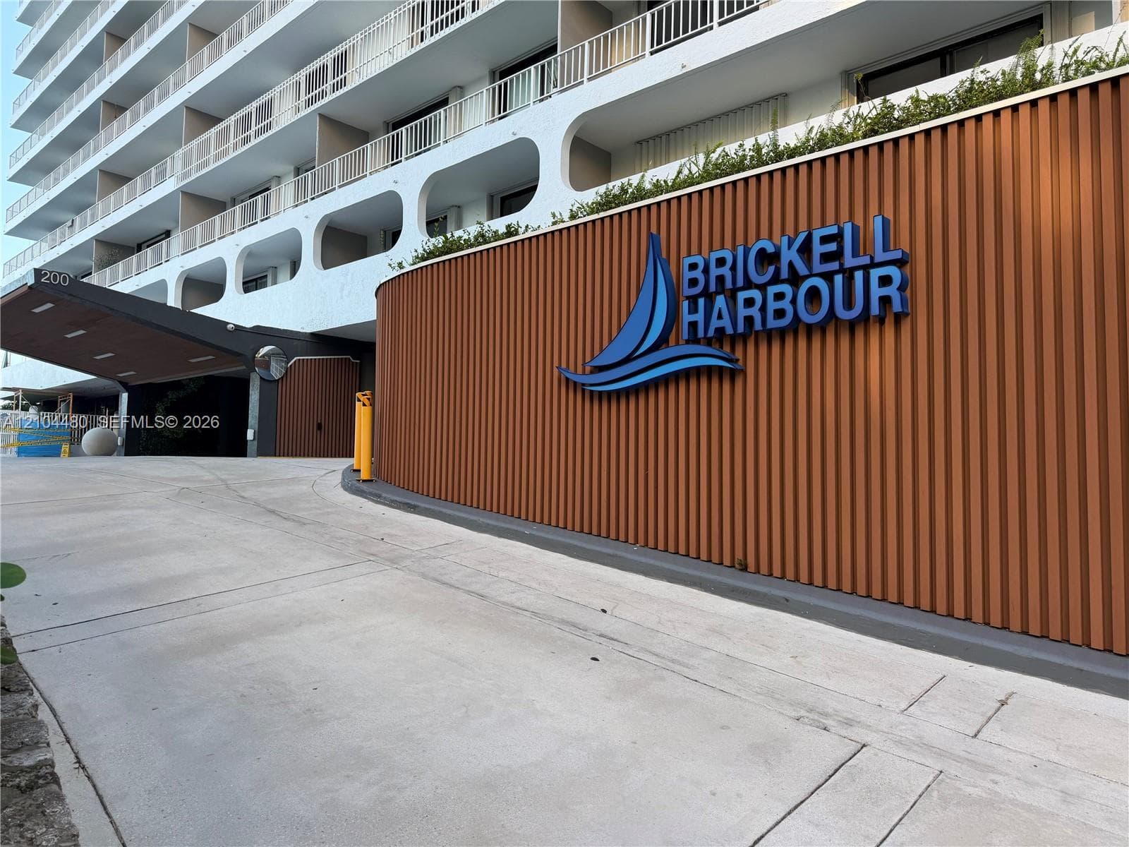 Brickell Harbour · #4I in Miami - Photo 2
