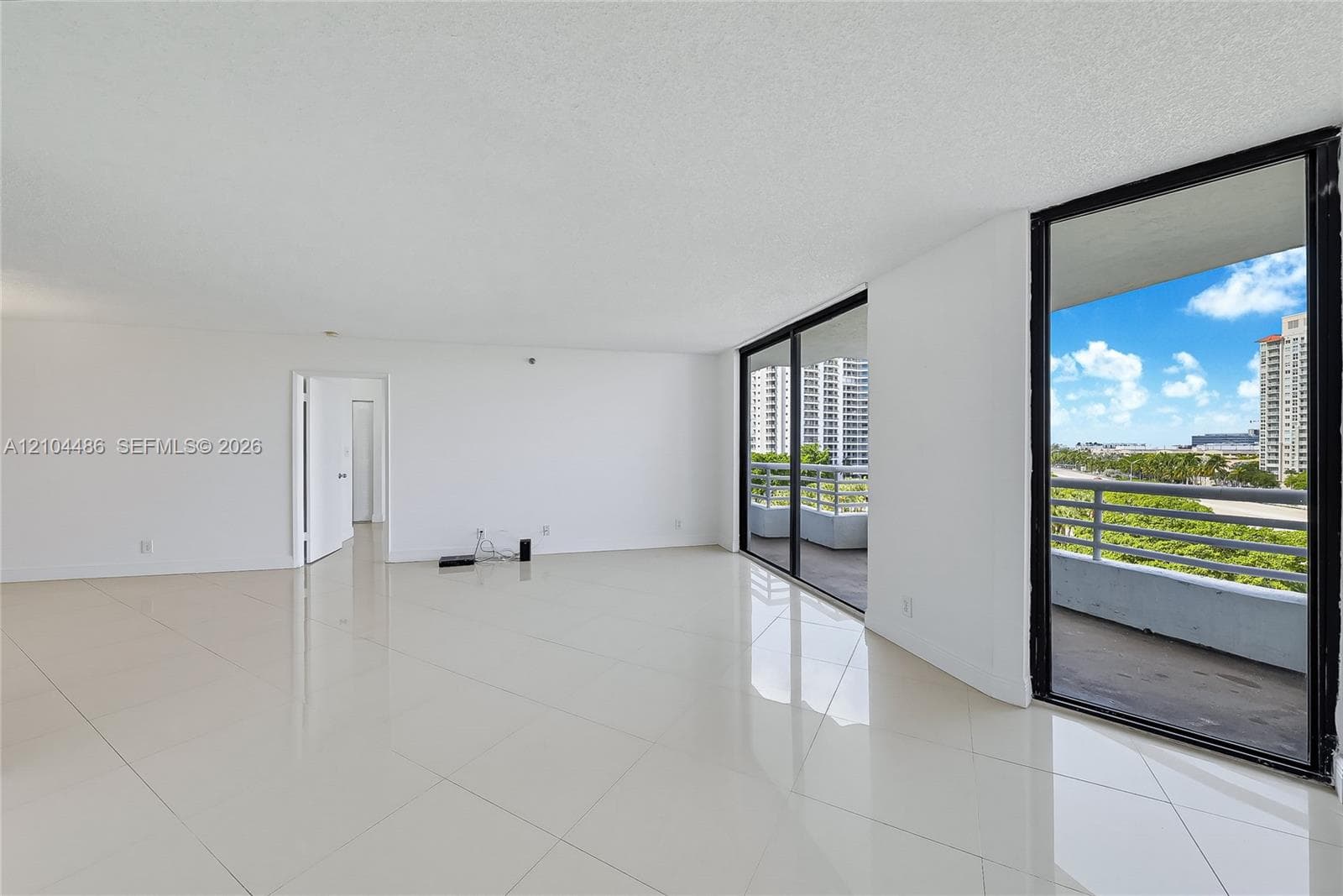 PARC CENTRAL AVENTURA EAS · #703 in Aventura - Photo 6