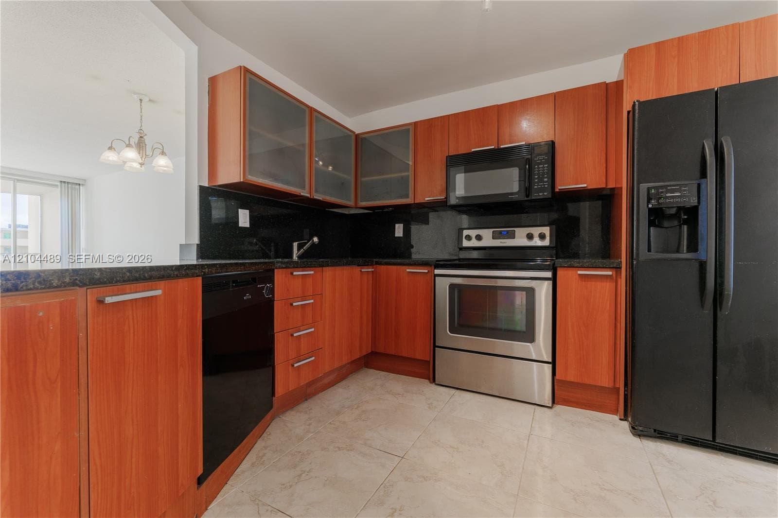 JADE WINDS GROUP-DAISY GA · #714-2 in Miami - Photo 4