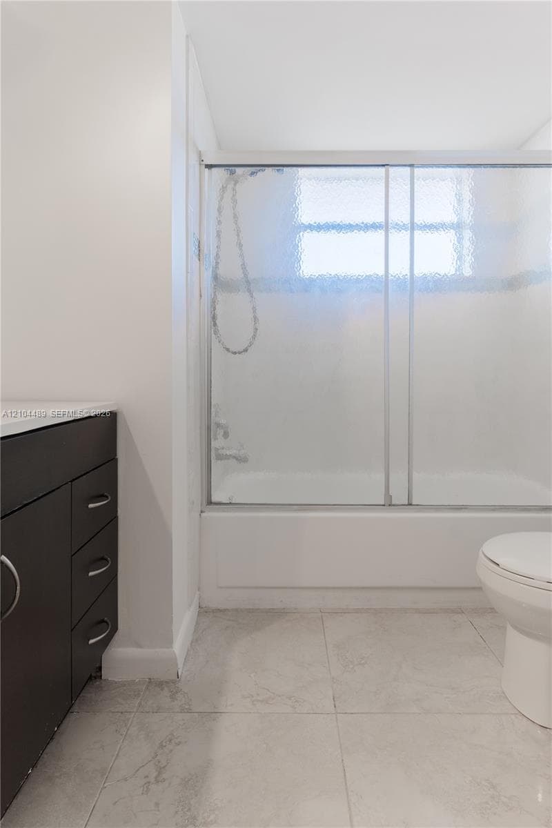 JADE WINDS GROUP-DAISY GA · #714-2 in Miami - Photo 25