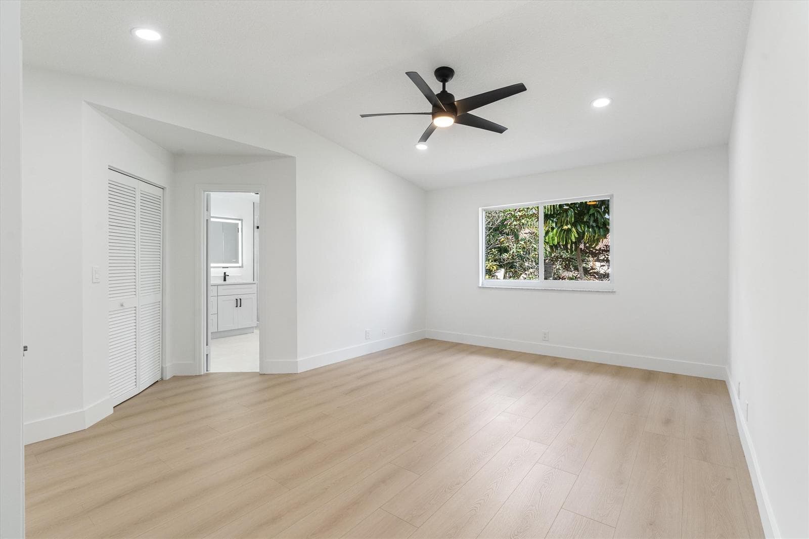 17-6809 Via Regina Boca Raton, FL-123