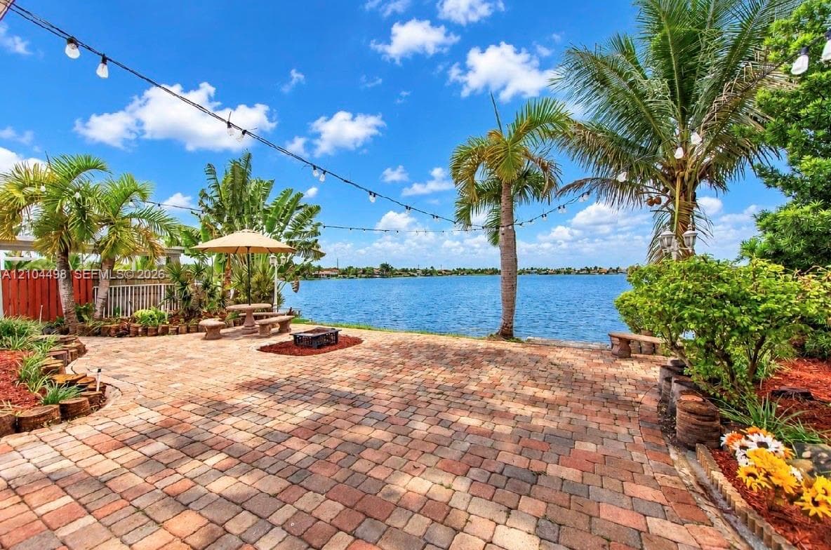 13821 SW 136th Pl #0 photo 7