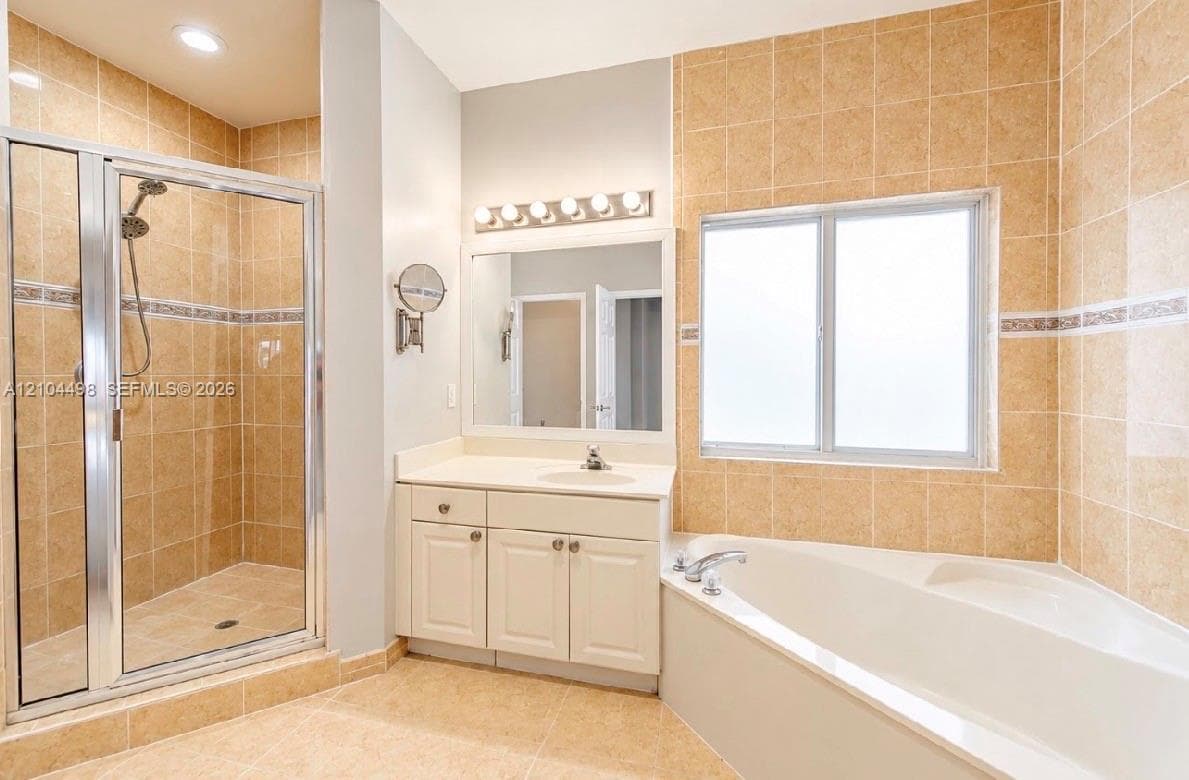 13821 SW 136th Pl #0 photo 19