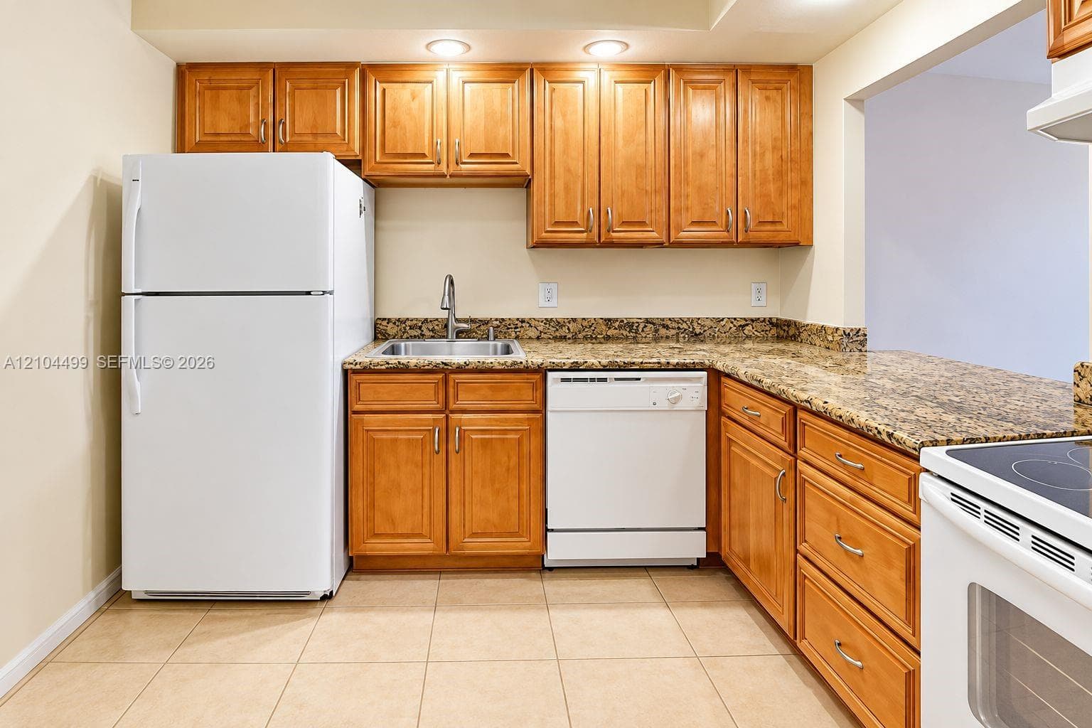 TOWERS OF OCEAN VIEW · #205 in Hallandale Beach - Photo 4