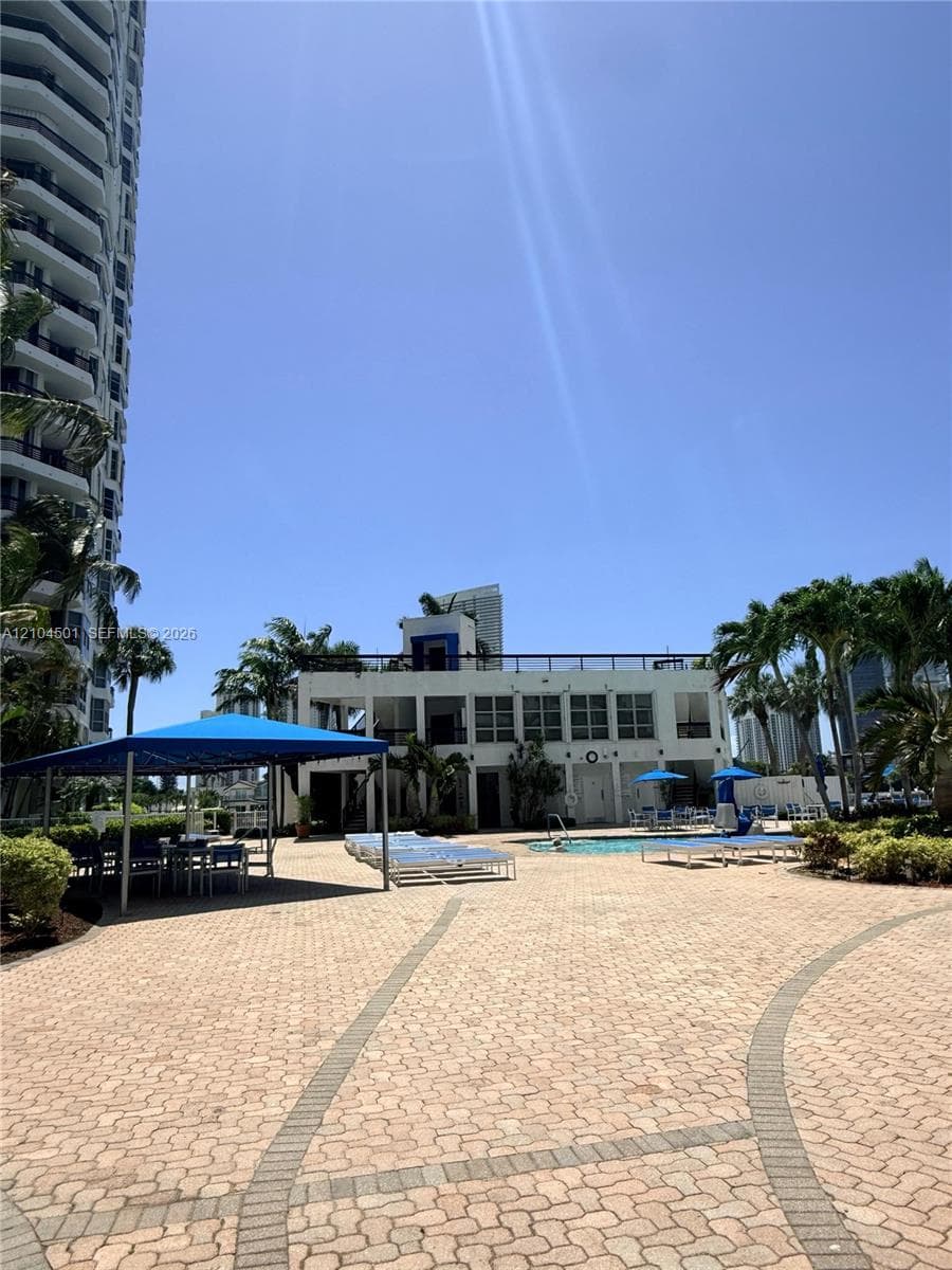Mystic Pointe Tower 200 · #1005 in Aventura - Photo 42