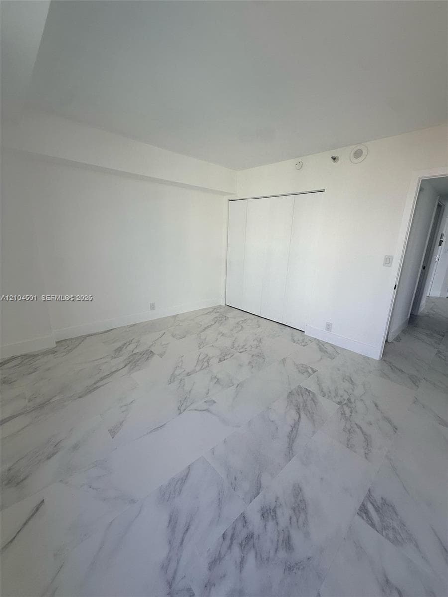 Mystic Pointe Tower 200 · #1005 in Aventura - Photo 13