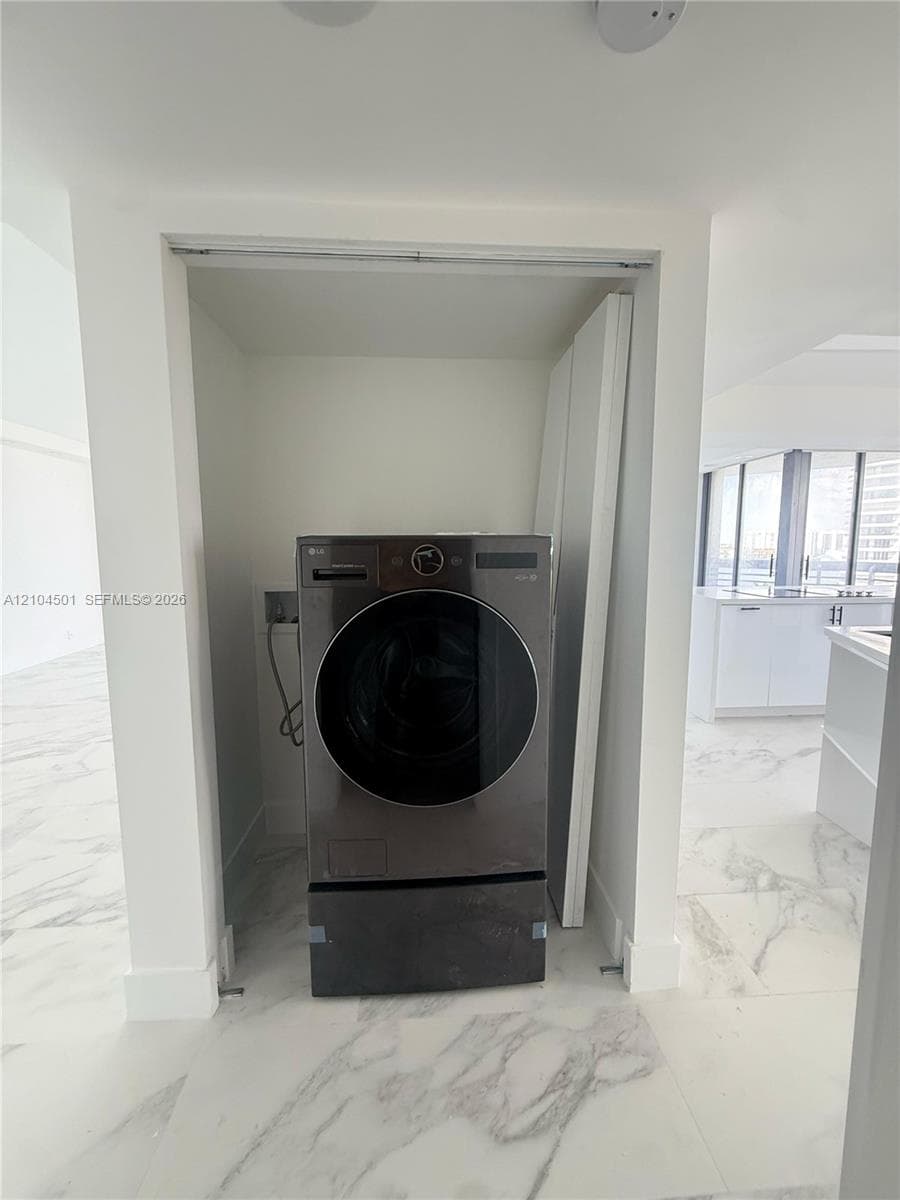 Mystic Pointe Tower 200 · #1005 in Aventura - Photo 17