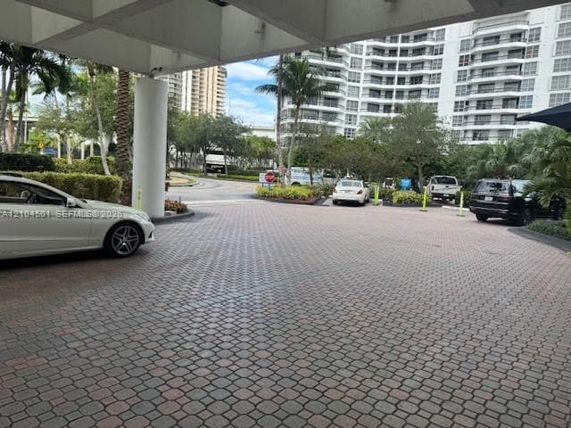 Mystic Pointe Tower 200 · #1005 in Aventura - Photo 32
