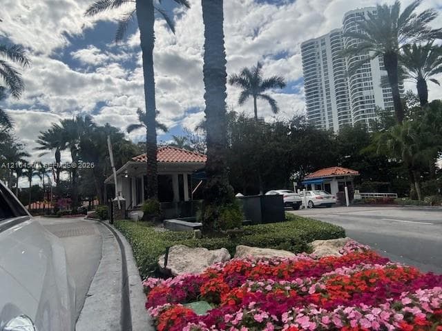 Mystic Pointe Tower 200 · #1005 in Aventura - Photo 34