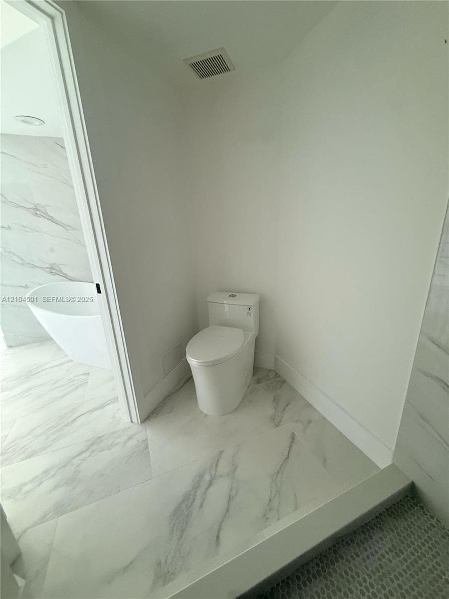 Mystic Pointe Tower 200 · #1005 in Aventura - Photo 14