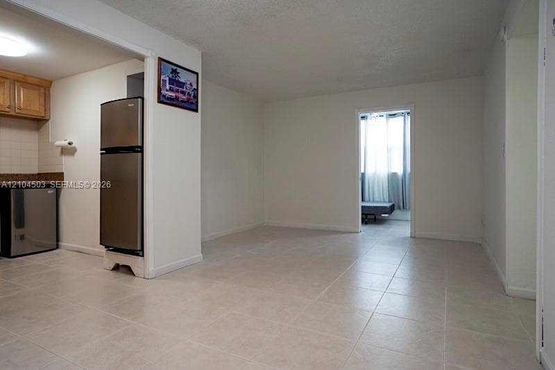 LAS ESTRELLAS CONDO · #111 in Hialeah - Photo 3