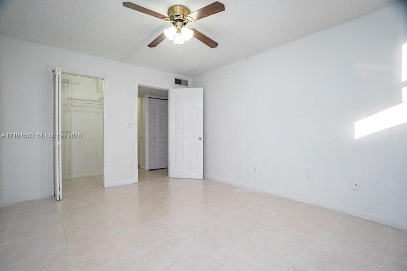 LAS ESTRELLAS CONDO · #111 in Hialeah - Photo 15