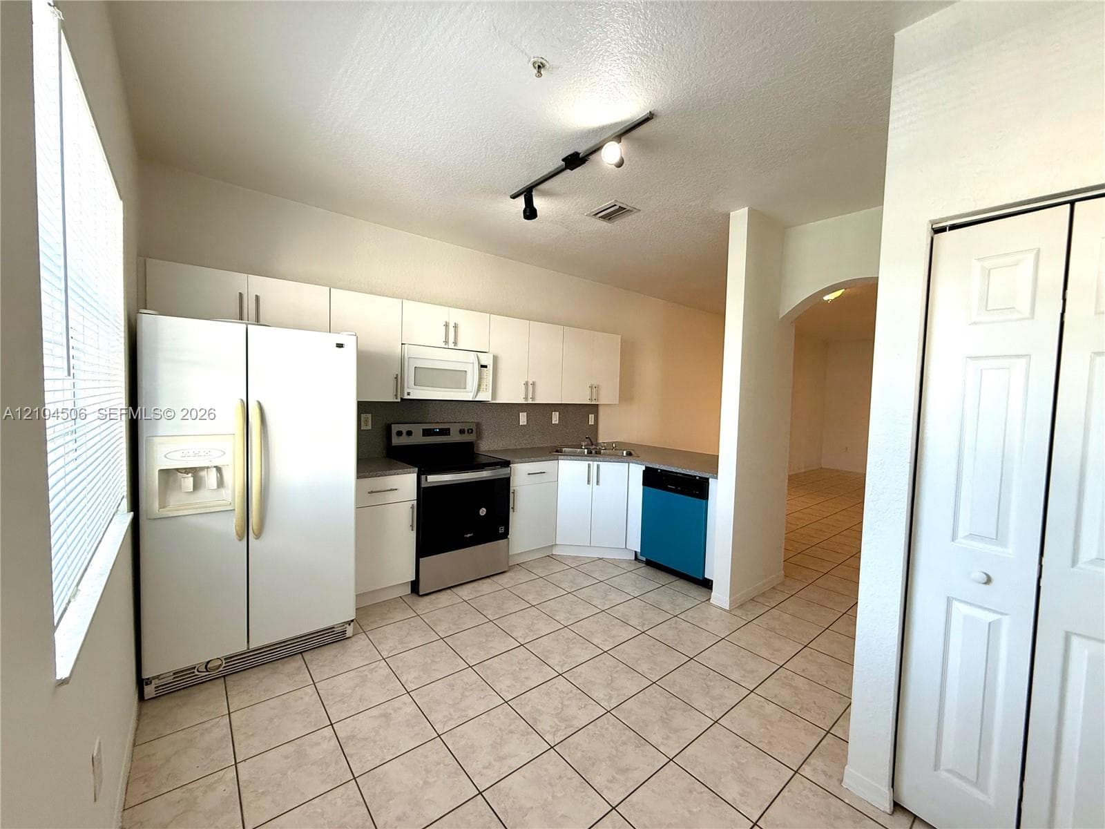 LAS BRISAS AT DORAL CONDO · #205 in Doral - Photo 13