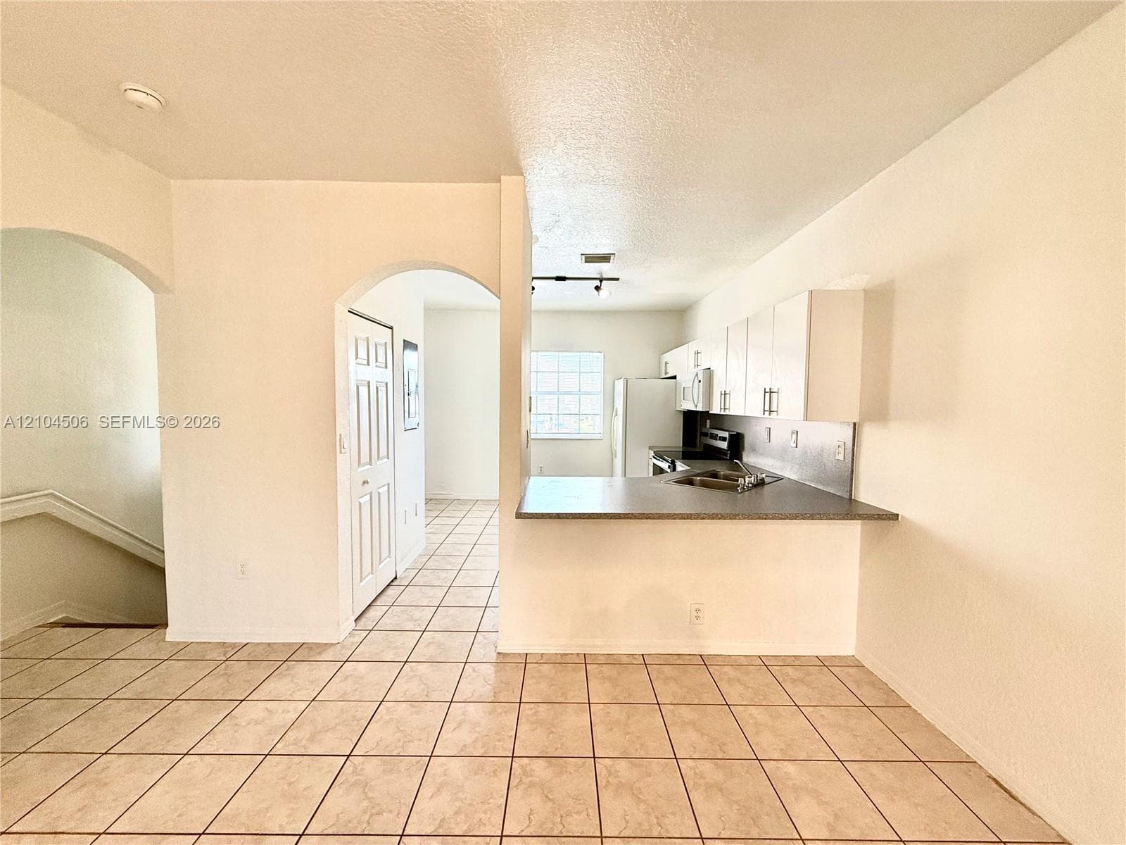 LAS BRISAS AT DORAL CONDO · #205 in Doral - Photo 16