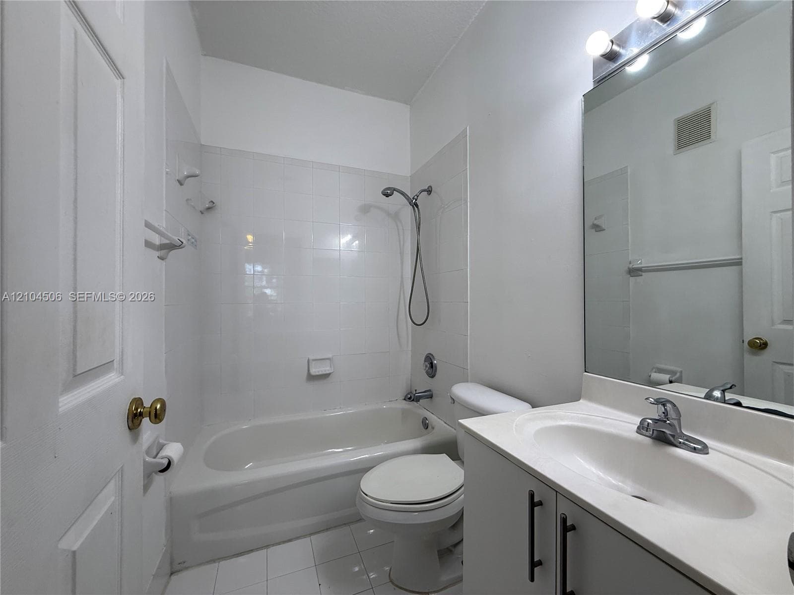 LAS BRISAS AT DORAL CONDO · #205 in Doral - Photo 30