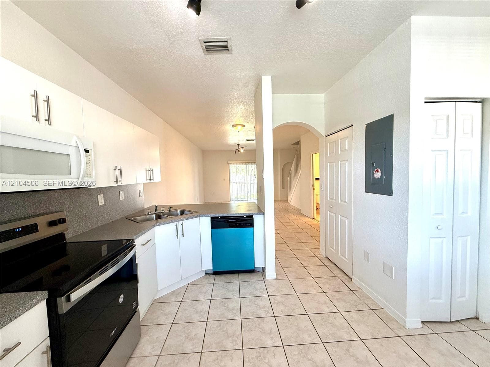 LAS BRISAS AT DORAL CONDO · #205 in Doral - Photo 11