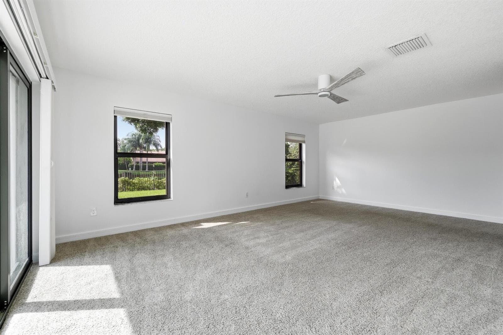 20_Primary_Bedroom