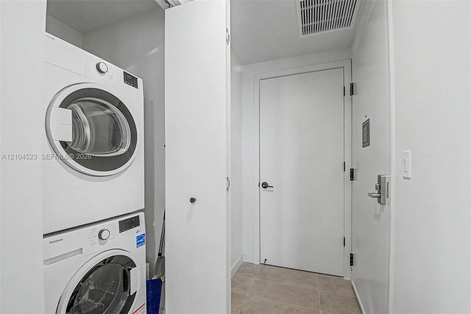 121 Ne 5th St · #1701 in Miami - Photo 8