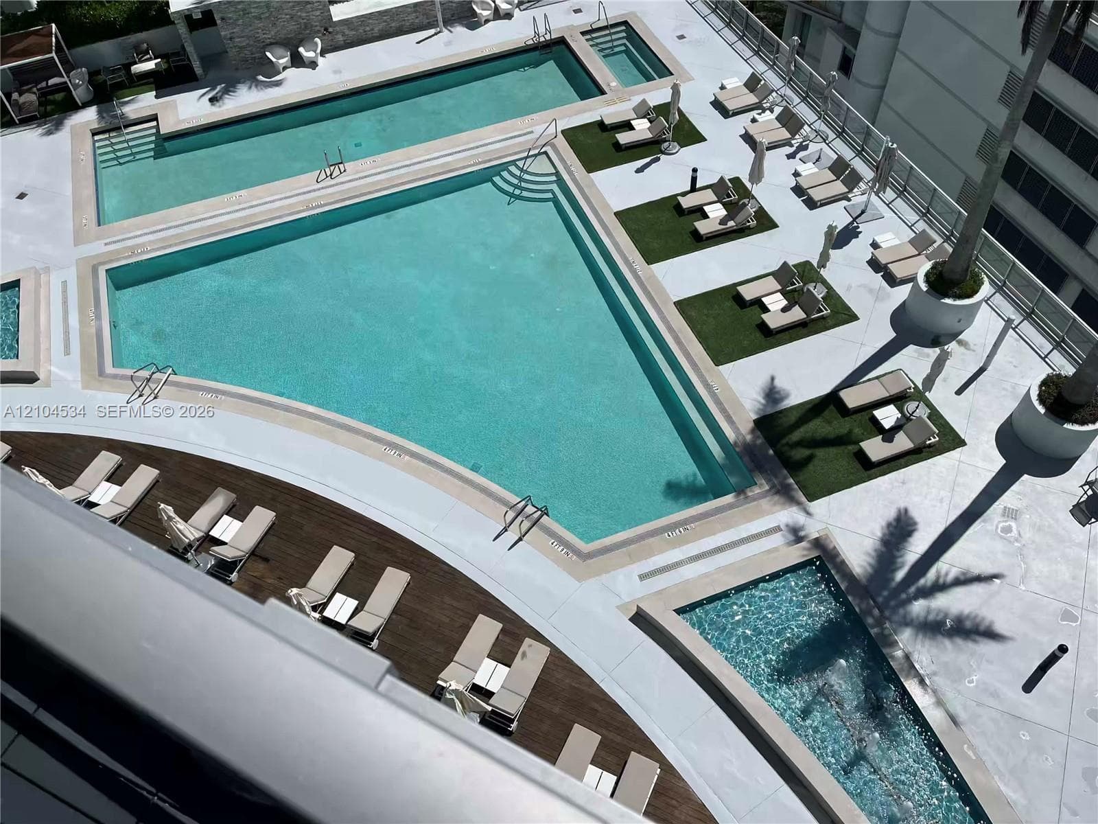 Ivy at Riverfront · #1615 in Miami - Photo 3